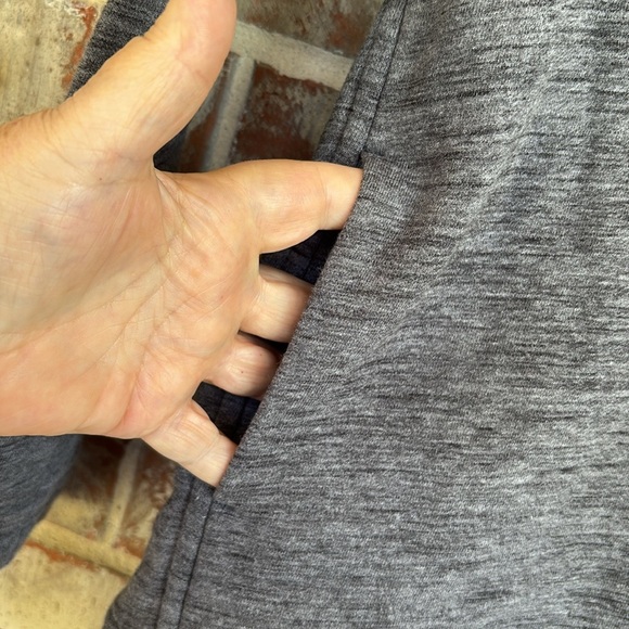 Lululemon Make A Move Gray Funnel Neck Sweatshirt - Picture 3 of 10